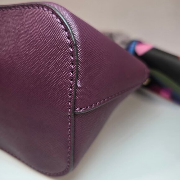 NWT Bordeaux Color Trina Turk Tote/Shoulder Bag w/ Coin Purse attached - Picture 12 of 15